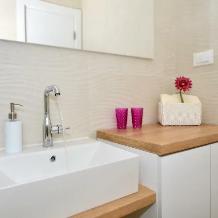 Luxury Marionik 아파트 *