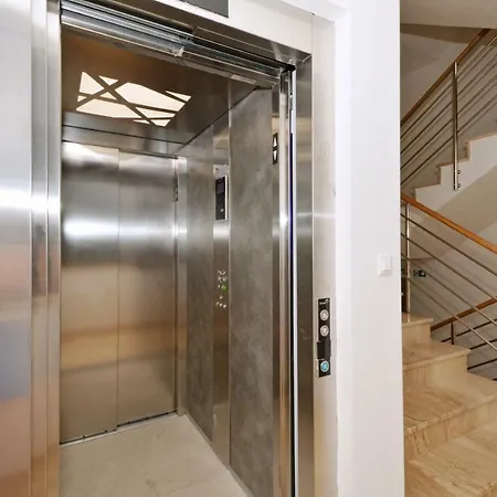 Apartament Luxury Marionik *